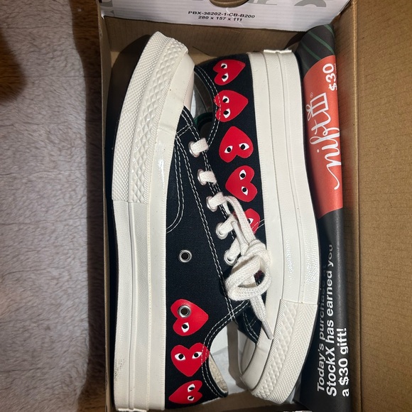 Converse White Shoe Box with Gray Accents - Picture 5 of 6